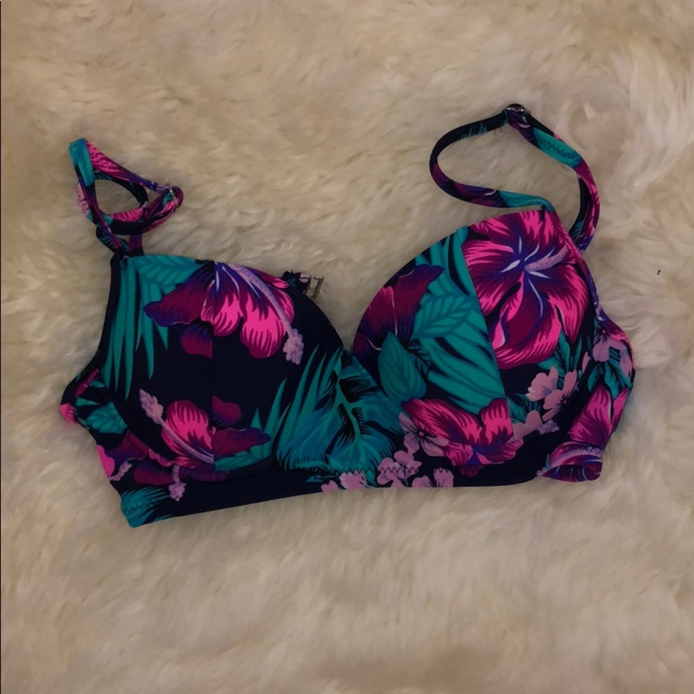 Bikini top